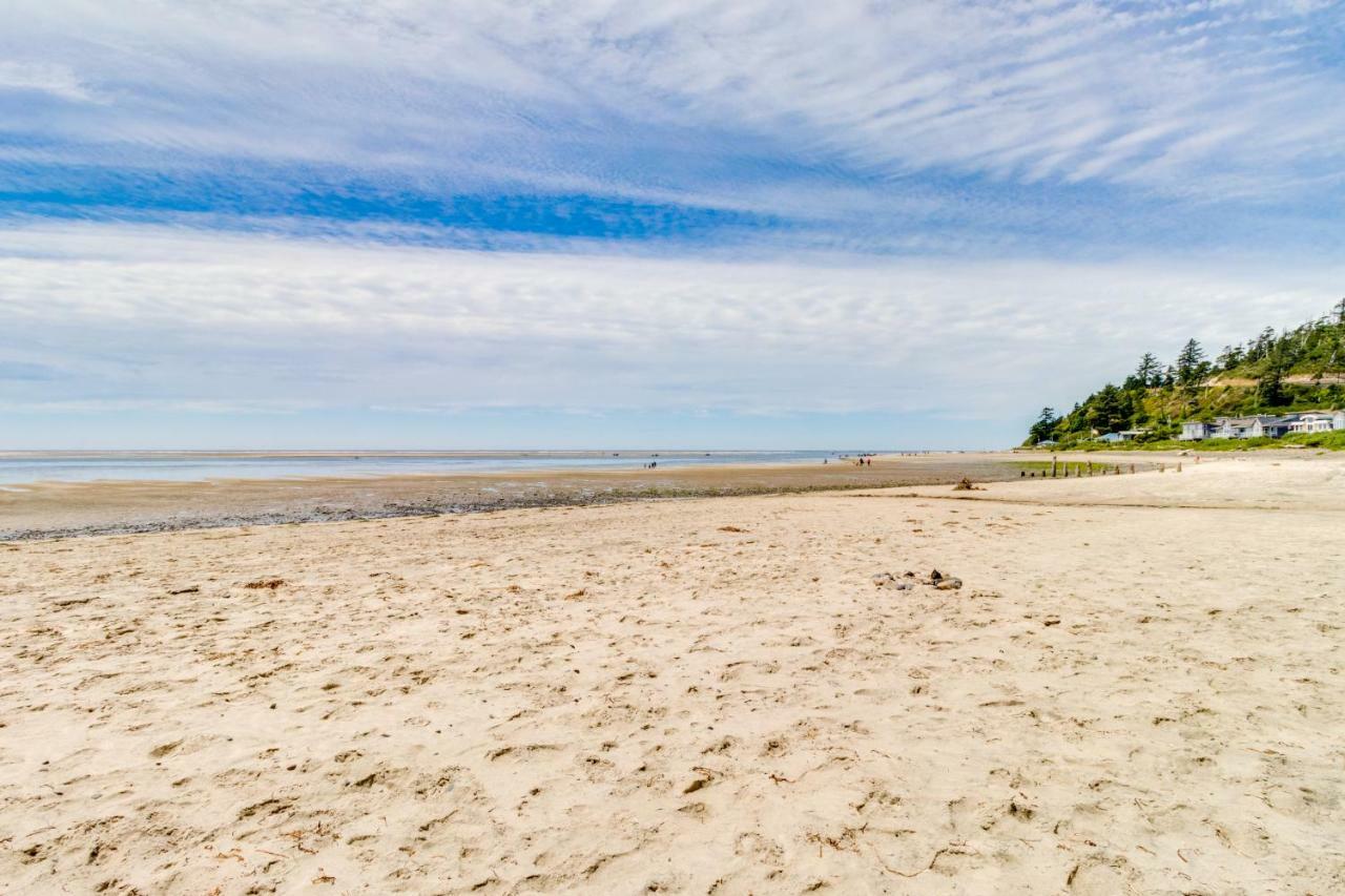 Happy Camp Beachfront Cabin Netarts Екстер'єр фото