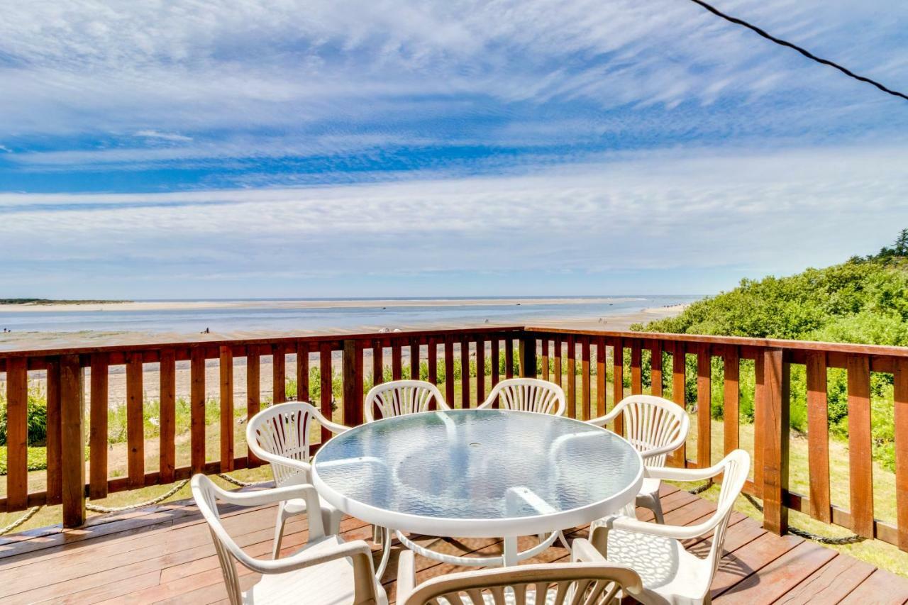 Happy Camp Beachfront Cabin Netarts Екстер'єр фото